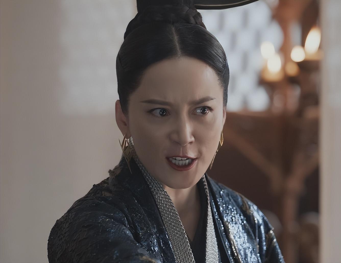 “硅胶脸”混进央视剧,盛世美颜被打回原形,导演再强也没用!