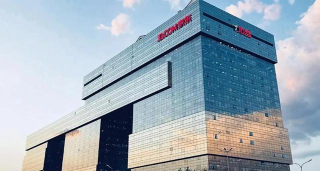 反超华为腾讯!营收1万亿,坐拥60万员工,中国第一大民企的逆袭