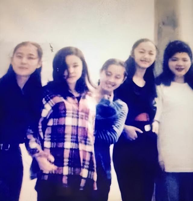 姚晨同学聚会太牛了!震惊网友:和杨志刚、于波、黄小蕾是同学?