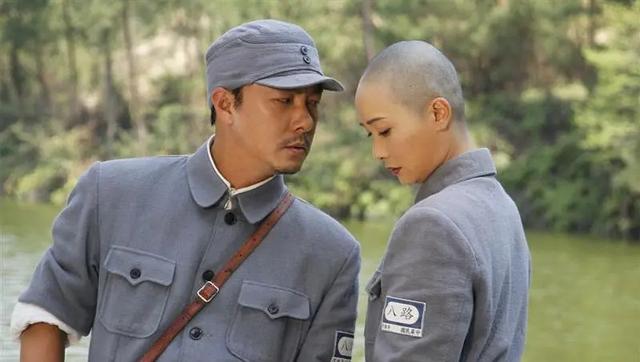 冷落天王刘德华,状告影帝郑则仕,自诩星爷接班人,如今沦落神剧