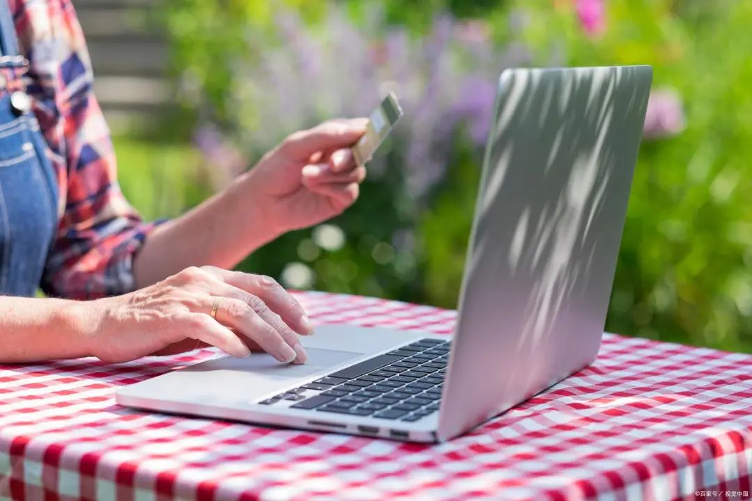 买笔记本电脑别掉坑,华为、联想、惠普比较推荐,学习办公或游戏