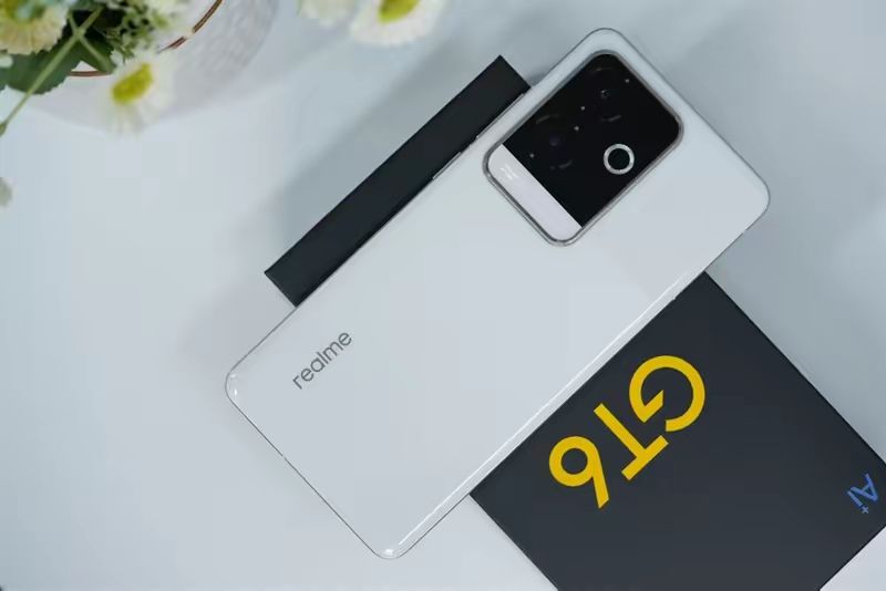 红米K80不香了,友商搭载骁龙8Gen3,支持120W闪充和 LTPO高刷