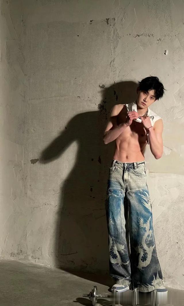 优酷|2013年快乐男声的范世錡帅气迷人十足,大家还记得吗?