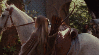 史上最贵美剧第2季来了，看完3集后，我想说：剧版指环王扳回一局