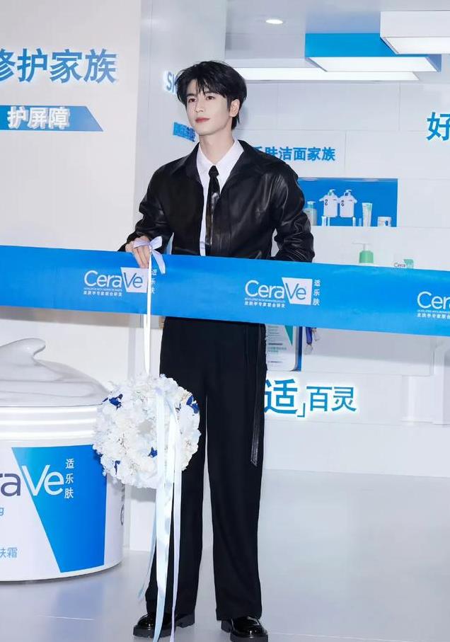 身高180以上的美男出炉，瑞风眼帅哥登顶，林更新16于适14李现10