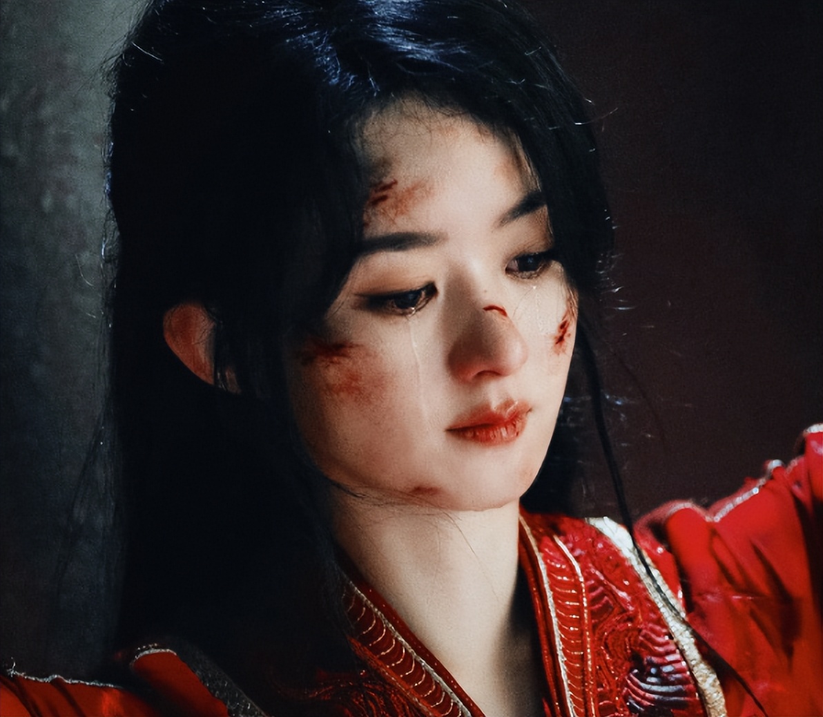 张婧仪新剧大翻车,一星差评被刷爆,这种国产烂剧跪求别再拍