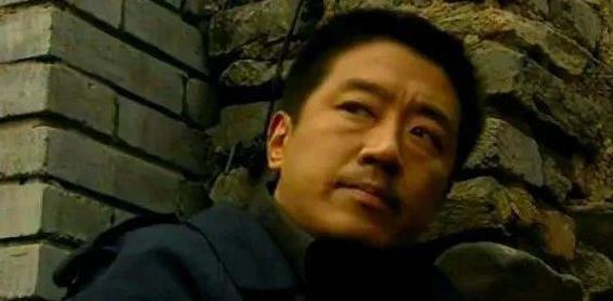 《我是刑警》他一出场就惊艳全场，连于和伟，丁勇岱都望尘莫及