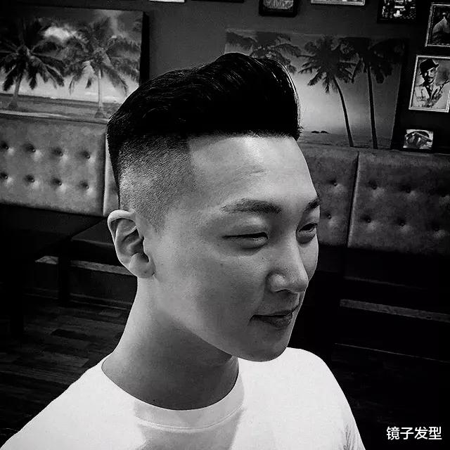 男发不论怎么剪，一定要试试两侧铲短二八分，绅士有型不落伍