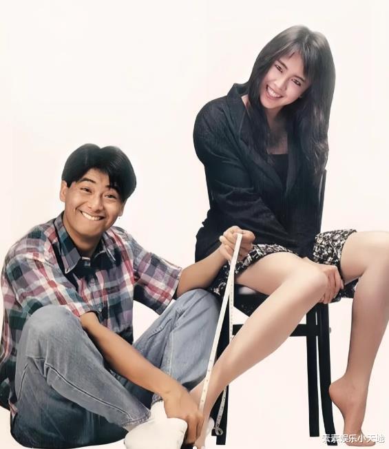 57岁王祖贤回台湾过中秋,颜值下跌严重,体态仍旧很优雅