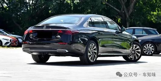 2025 款奔驰 E 级即将上市“突围”,多项升级,有立标版本