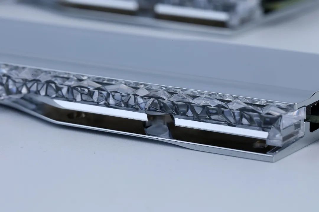 游戏性能无人能敌——AMD锐龙7 9800X3D处理器首发测试