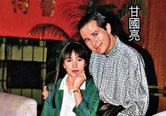 扇刘嘉玲巴掌,讽刺黄渤颁奖礼穿睡衣,67岁不婚不育的她怎样了