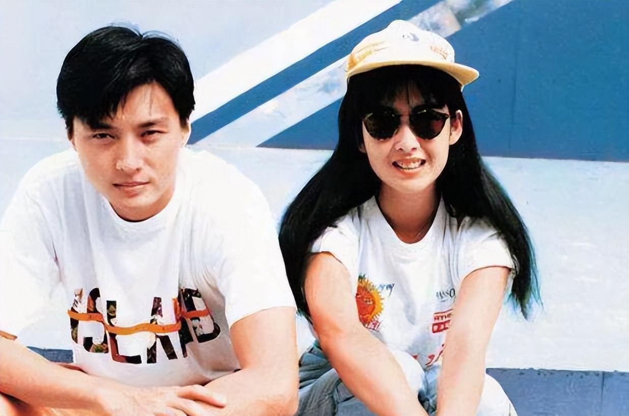 周慧敏屡遭出轨，为何鲜有人同情？揭秘她“自作自受”的独特经历！