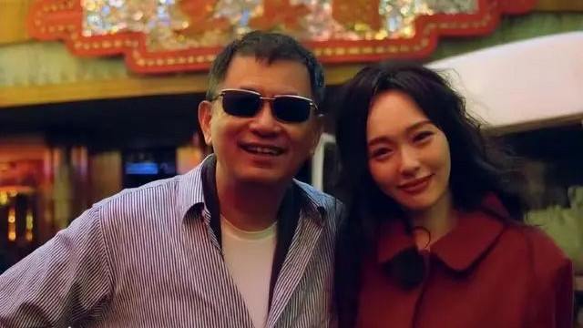 白玉兰事件再次升级！网友吐槽打败赵丽颖的不是唐嫣，而是王家卫