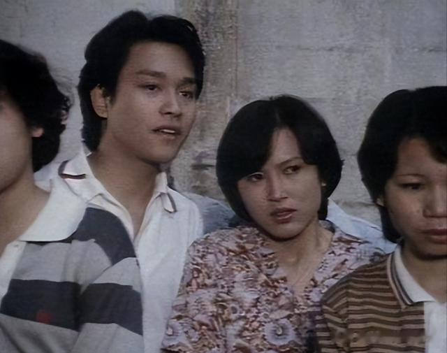 “亚视一姐”被渣男骗光家产,气死母亲儿子抑郁,现61岁流落街头