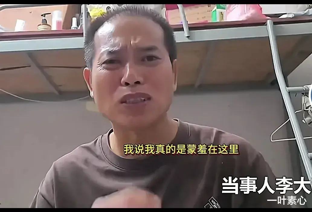 闹大了，劳斯莱斯女车主不走保险的原因曝光，大货车司机疑被利用
