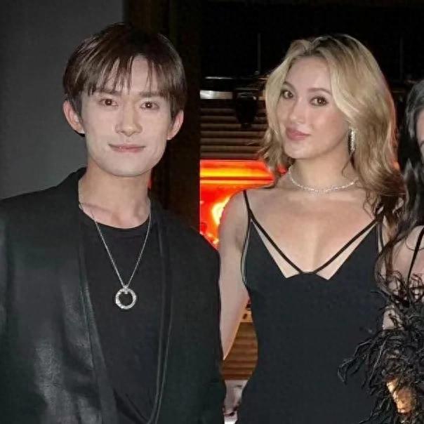 睡粉的隐婚男星,滥交歌星,陈思诚佟丽娅| 最新八卦汇总