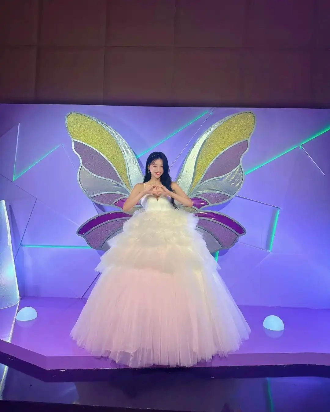 顶级啦啦队女神！SSS级模特身材，真的太润了！