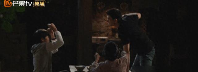 没赵丽颖的《楚乔传2》居然能火，主演全员上桌，张萌事业运真好