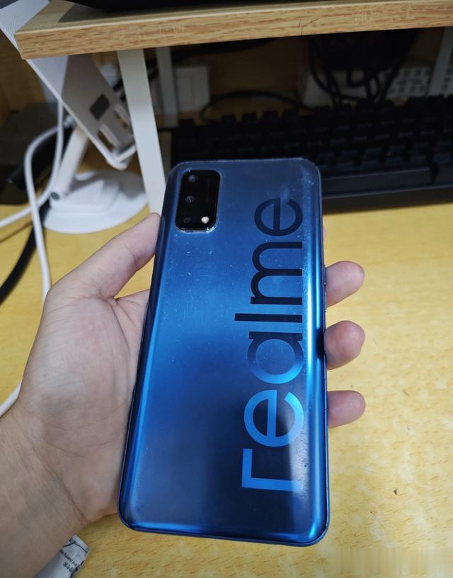 百元5G真香機+優(yōu)質LCD屏，realme Q2使用一段時間體驗分享。