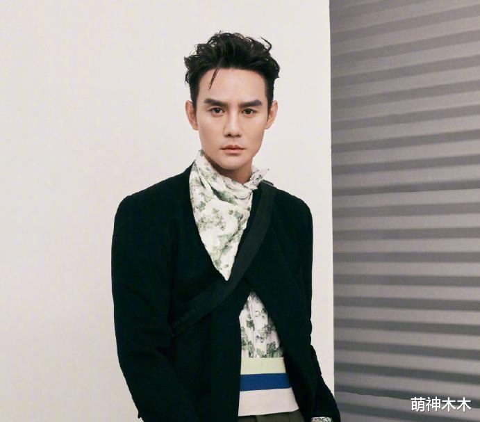 郭涵再锤王凯欠债!公费旅游多花十几万,耍大牌让人陪酒又扰民