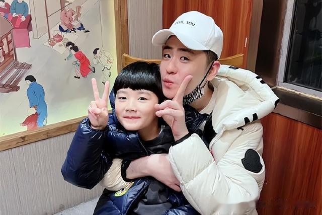 郭麒麟徒弟近照被晒!一句话把父亲整自闭,网友:不愧是大林徒弟