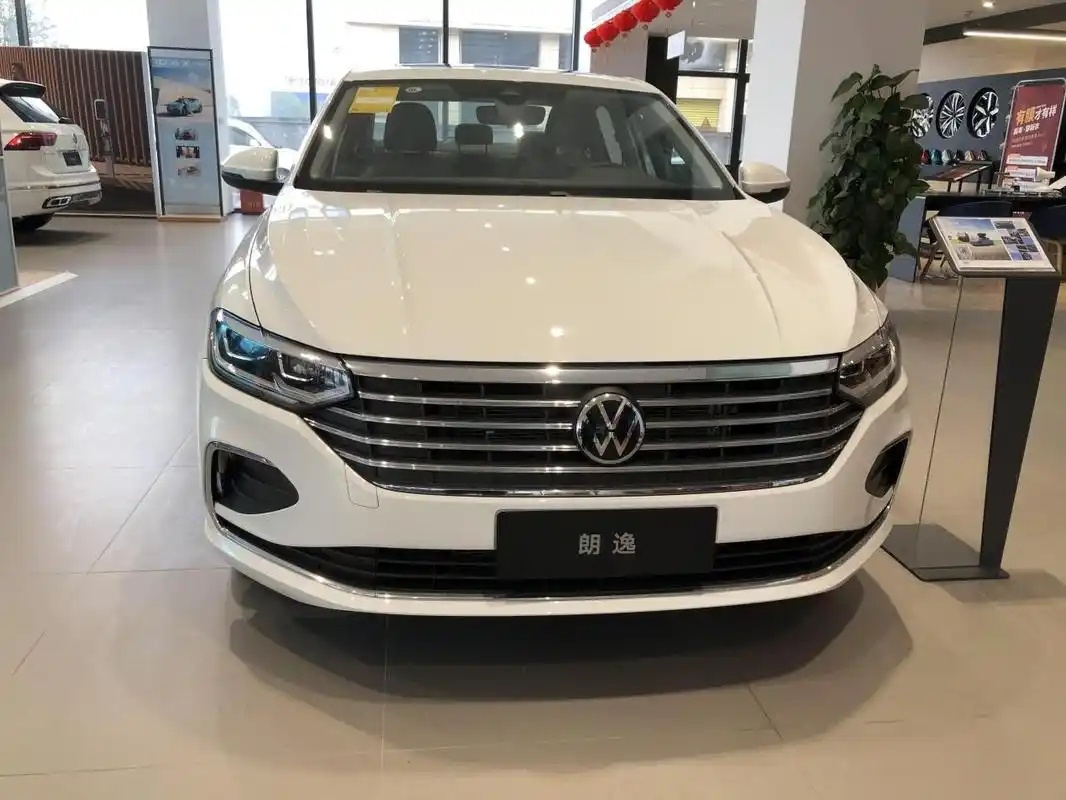 全面解析上汽大众朗逸：1.5L+6AT，一公里仅5毛，经济适用性很强