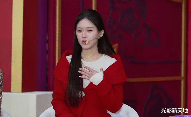 赵露思重病后公开亮相,详述病情和康复情况,一个月胖了八斤