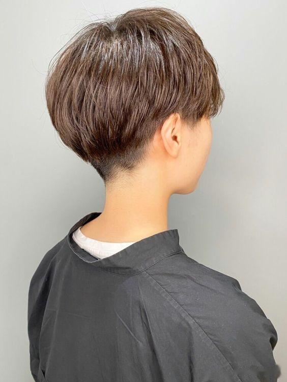 最值得尝试的女发,利落时尚很蓬松,你喜欢吗