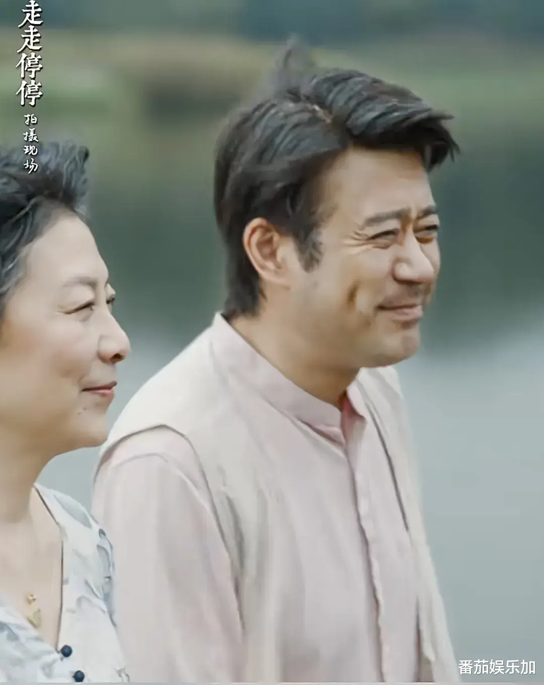 知名艺人胡歌拍戏“突发意外”，刘钧头套刮飞变“秃瓢”，笑崩溃