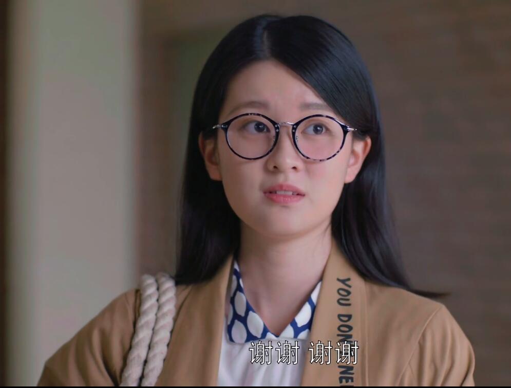 难怪贾乃亮不拍戏去带货了,旗下公司10员猛将,个个都当红能养家