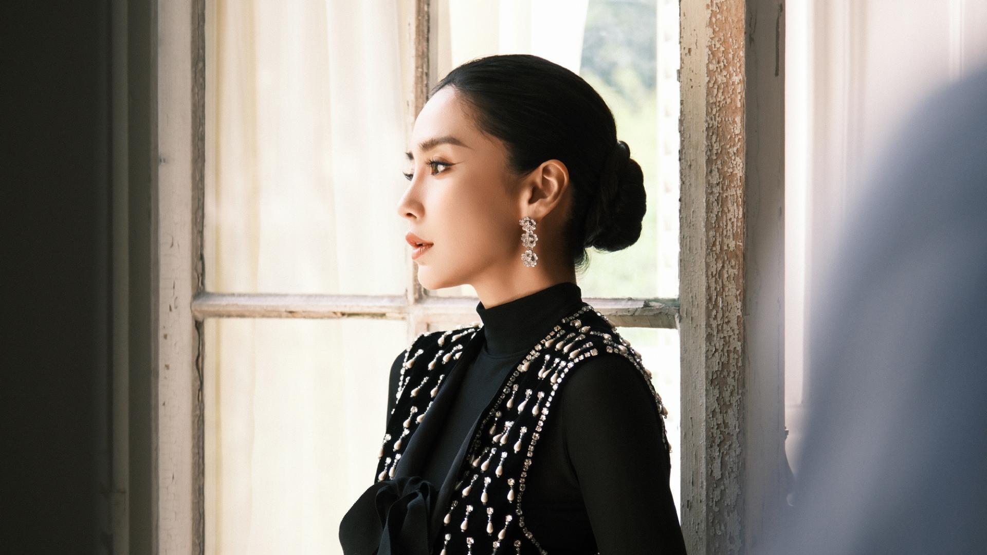 杨颖风光不再，复出后接连遭遇“重创”，处境尴尬让人唏嘘！