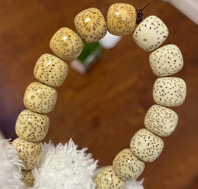 最考验“耐心”的8种文玩，盘玩过程太磨人，没点耐心还真玩不了