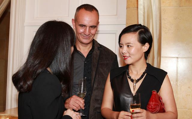 又一位美女明星官宣离婚,娱乐圈的爱情真就这么不堪一击吗