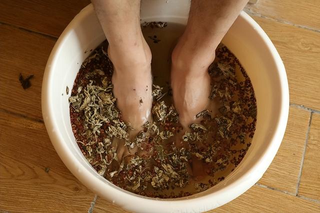 体内湿热不除，身体越补越虚！祛湿热的方法都在这了