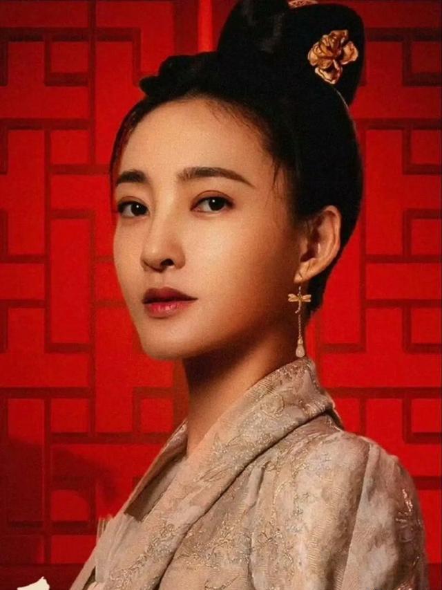 王丽坤：与乔振宇同居8年，不想那么快结婚，他转身就娶了别人