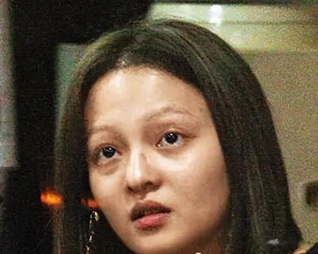 “素颜无人识”的6位女星,带妆个个绝世美颜,卸妆:大姐你是谁