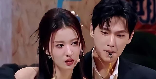 没滤镜真可怕！热巴猪刚鬣，吴谨言嘴歪眼斜，孙俪成“小黄人”