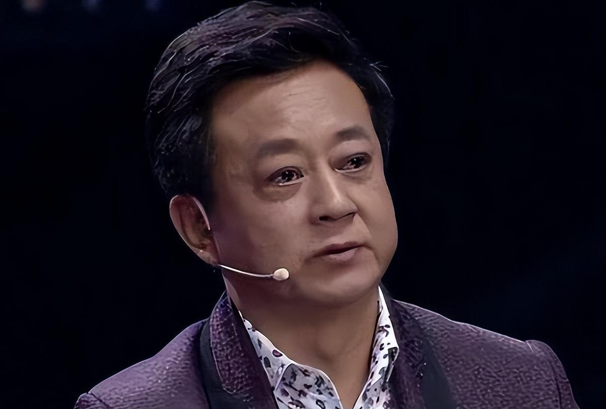 从“央视一哥”到人人喊打，消失多年的朱军，是谁偷走了他的人生