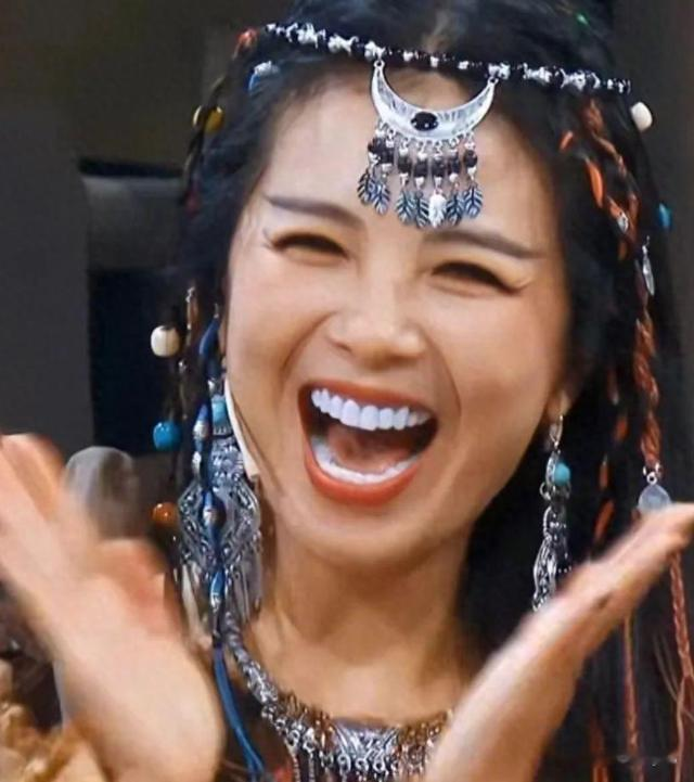 假发、假臀、假肌肉,大半娱乐圈“从头假到脚”,还有什么是真的