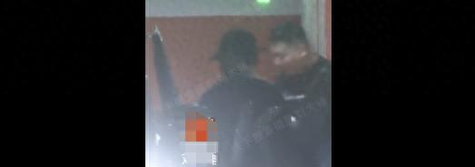 孙怡被前婆家封杀了？黄晓明女友怀孕逼宫？吴宣仪又翻车了？某顶