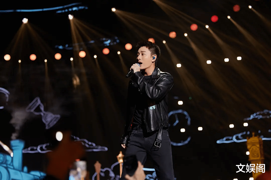 单场直播5亿销售额,离婚不是他的错,为何堕落去带货?