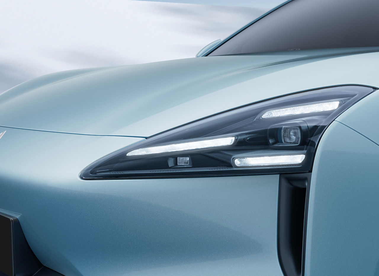 小米汽车首款SUV假想图曝光,与宝骏云海惊人相似