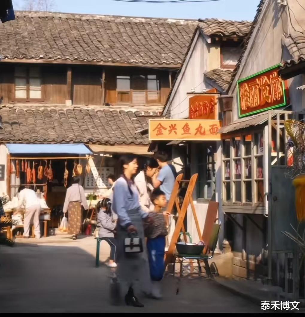 湖南卫视开播！40集家庭大剧来了，闫妮、李光洁坐镇，有好戏看了