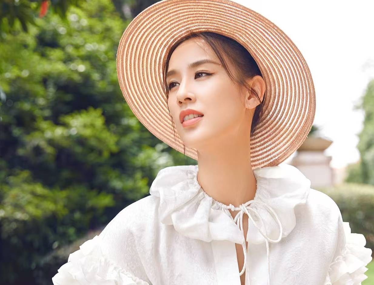 杨子妈妈：全怨你（杨子），要善待黄圣依，她是个好媳妇