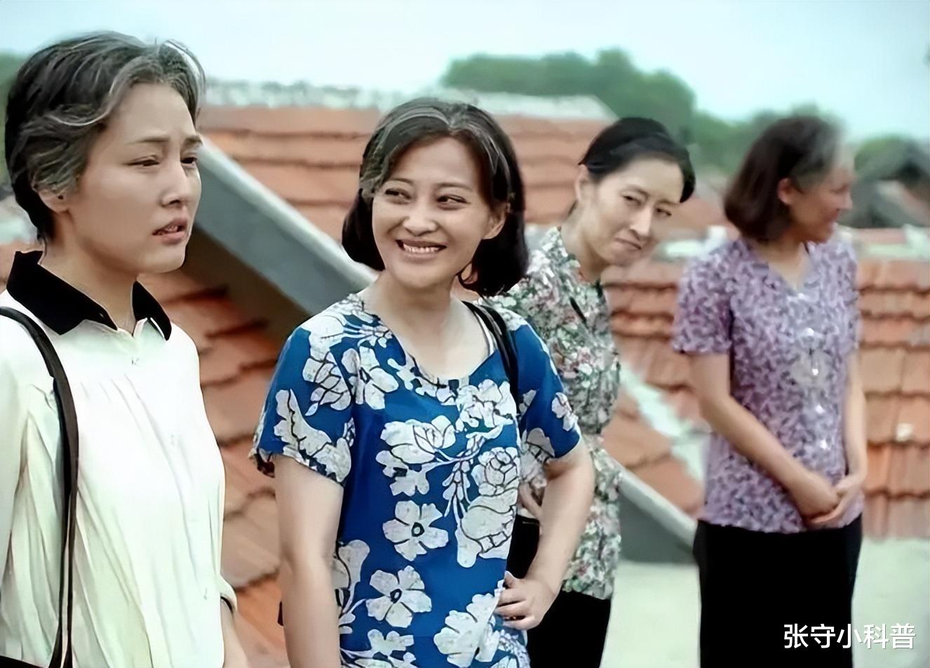 《父母爱情》原著军官太太安杰,生育7子,上吊自杀一生痛苦