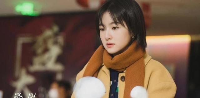 李兰迪10岁-24岁荧屏变化,等比例长大,神似沈傲君