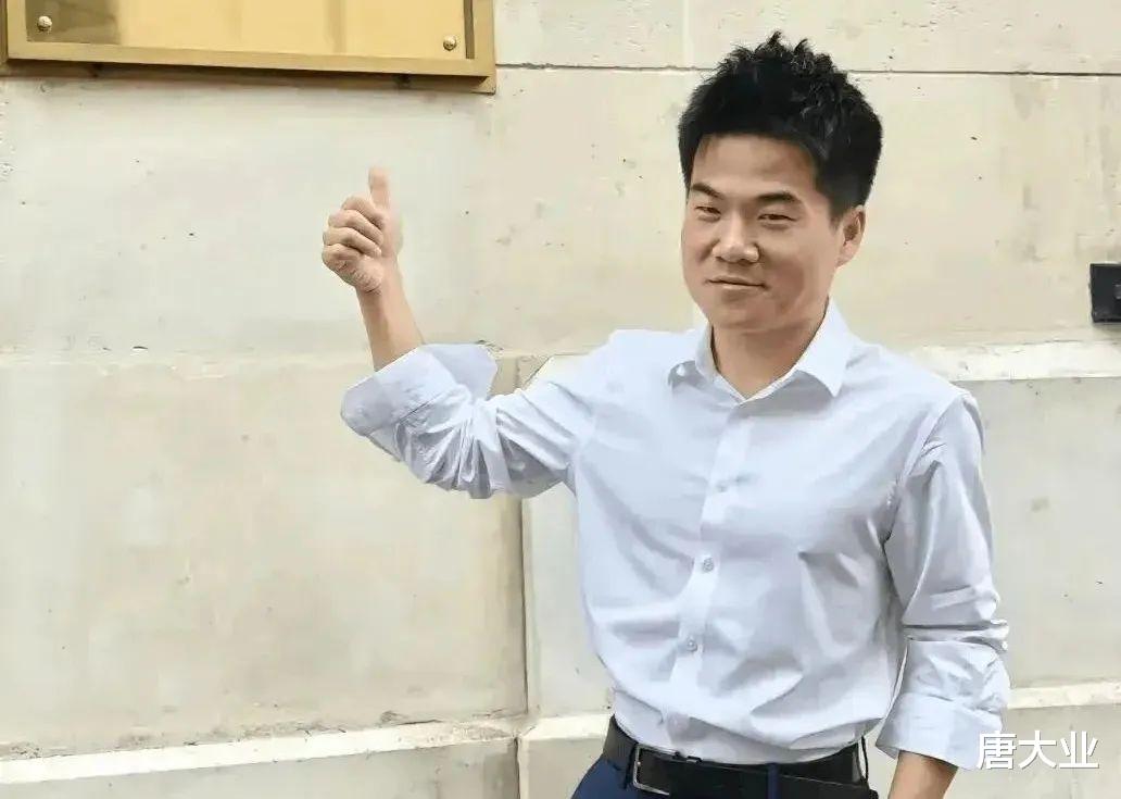 俞敏洪口碑反转，董宇辉跌下神坛！