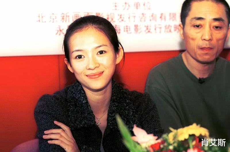 8年痴缠互相成就,章子怡上位画风突变,重返神坛张艺谋终醒悟?