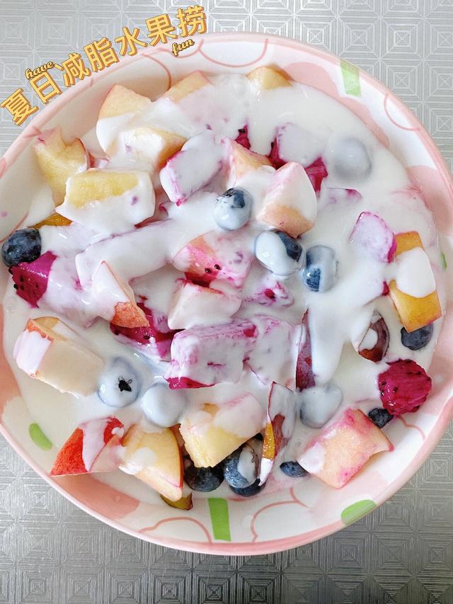 立夏前后，遇到这4种碱性水果别手软，生津解渴营养高，轻松入夏